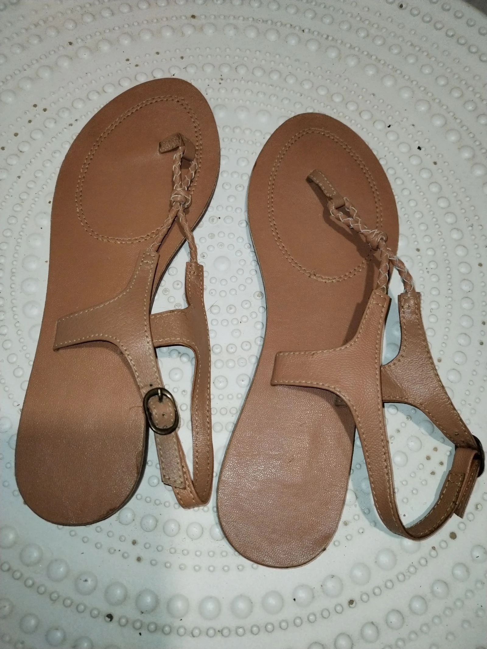 Sandalias de mujer estilo pies desnudos nunca usadas en cuero. 38 – photo 5